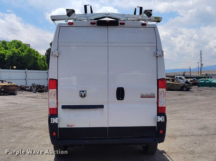 image for item YA3209 2019 RAM Promaster 2500 van