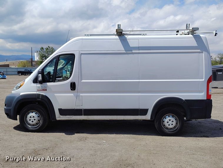 image for item YA3209 2019 RAM Promaster 2500 van