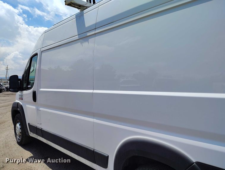 image for item YA3209 2019 RAM Promaster 2500 van