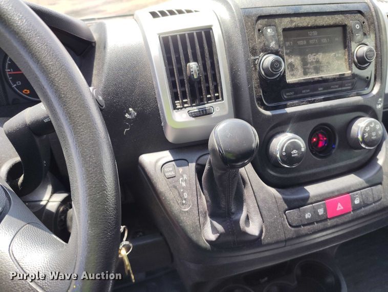 image for item YA3209 2019 RAM Promaster 2500 van