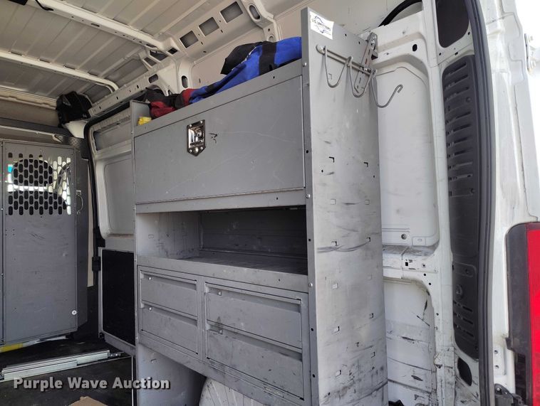 image for item YA3209 2019 RAM Promaster 2500 van
