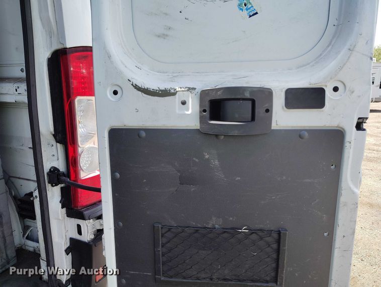 image for item YA3209 2019 RAM Promaster 2500 van