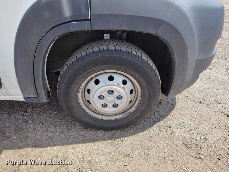 image for item YA3209 2019 RAM Promaster 2500 van