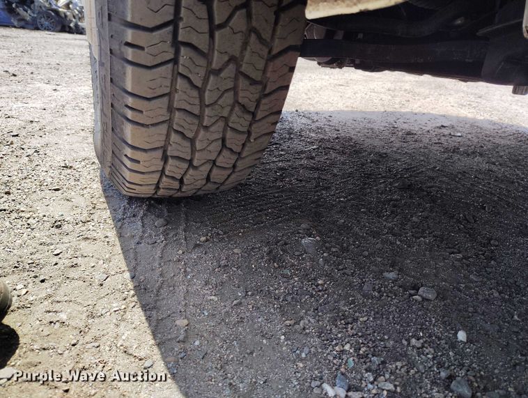 image for item YA3209 2019 RAM Promaster 2500 van