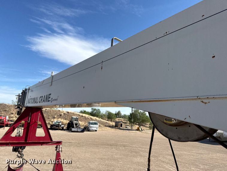 image for item DH1930 2011 Peterbilt 365 crane truck