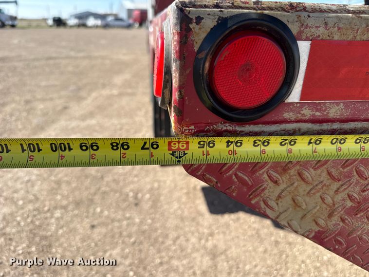 image for item DH1930 2011 Peterbilt 365 crane truck