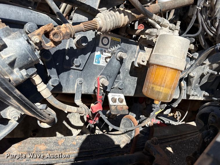 image for item DH1930 2011 Peterbilt 365 crane truck