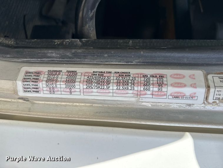 image for item DH1930 2011 Peterbilt 365 crane truck