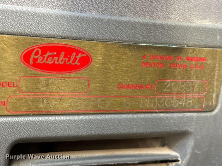 image for item DH1930 2011 Peterbilt 365 crane truck