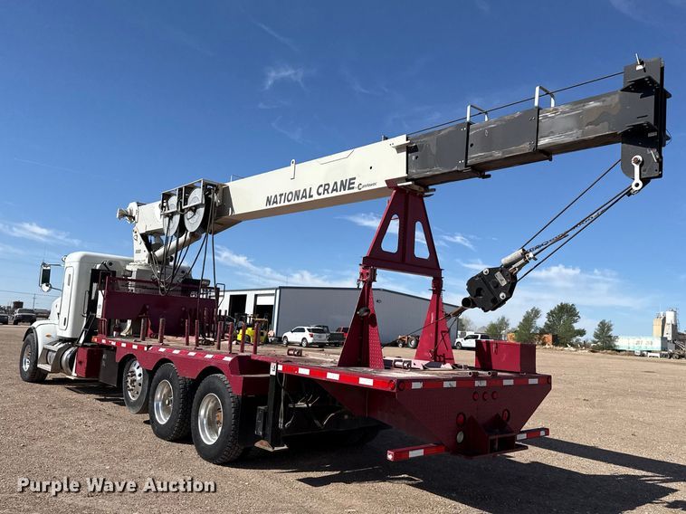 image for item DH1931 2015 Peterbilt 365 crane truck