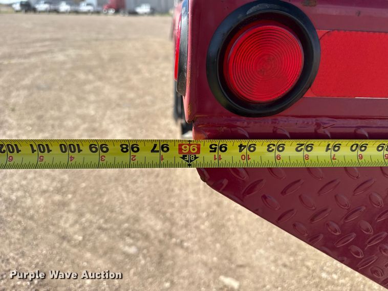 image for item DH1931 2015 Peterbilt 365 crane truck