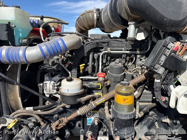 image for item DH1931 2015 Peterbilt 365 crane truck