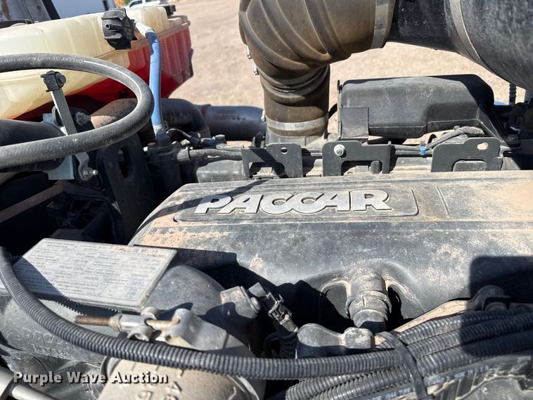 image for item DH1931 2015 Peterbilt 365 crane truck