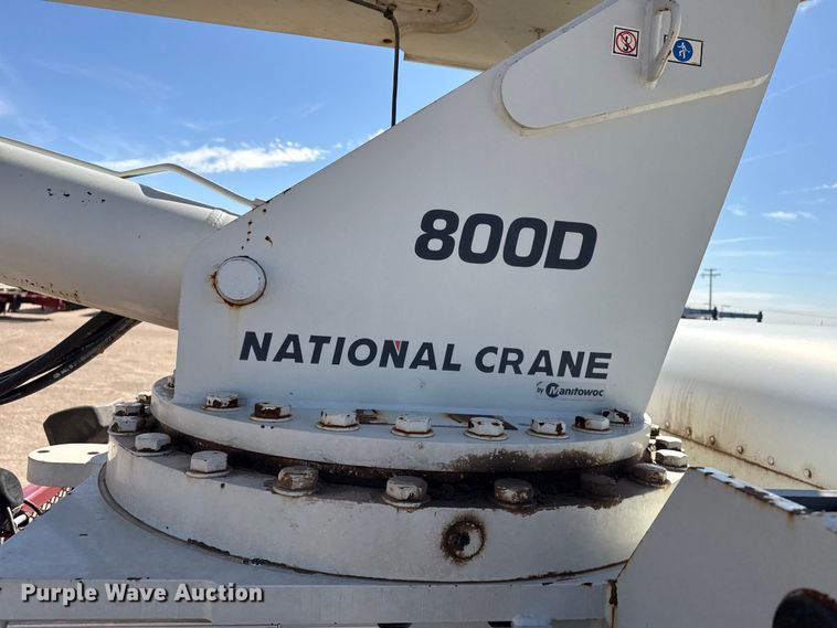 image for item DH1932 2013 Peterbilt 365 crane truck