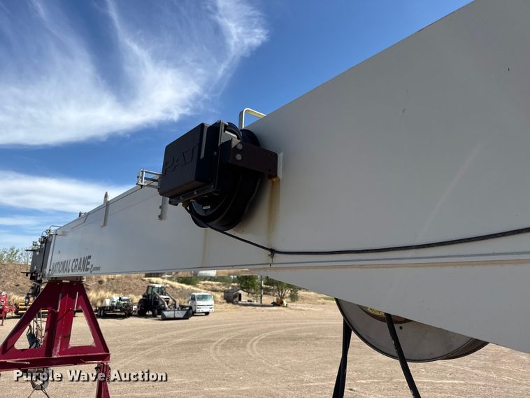 image for item DH1932 2013 Peterbilt 365 crane truck