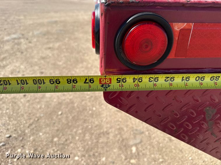 image for item DH1932 2013 Peterbilt 365 crane truck