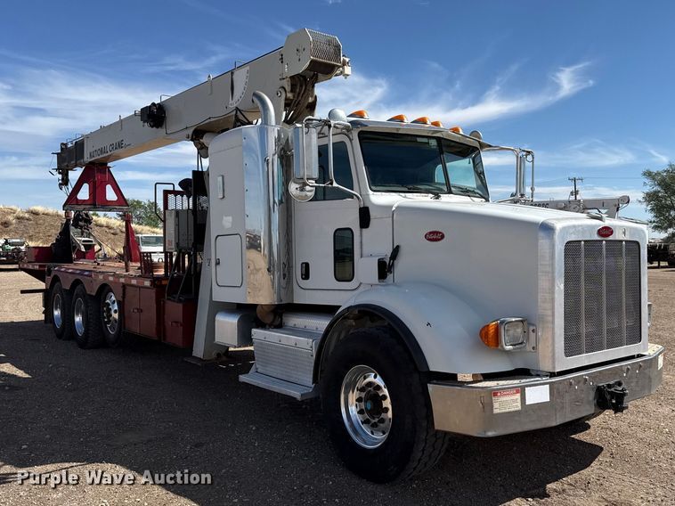 image for item DH1933 2013 Peterbilt 365 crane truck