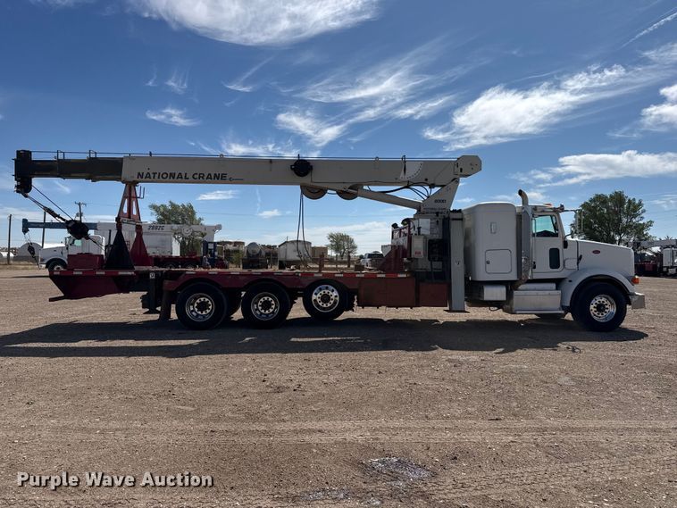 image for item DH1933 2013 Peterbilt 365 crane truck