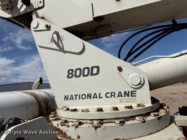 image for item DH1933 2013 Peterbilt 365 crane truck