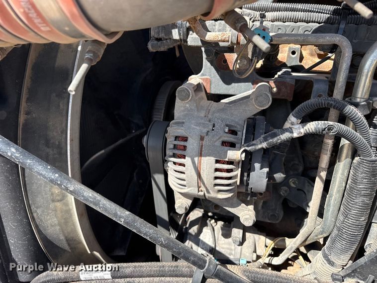 image for item DH1933 2013 Peterbilt 365 crane truck