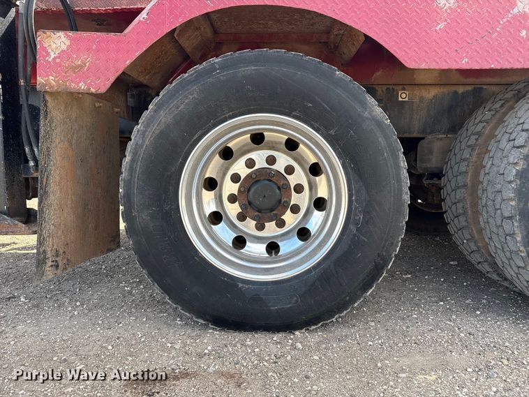 image for item DH1933 2013 Peterbilt 365 crane truck