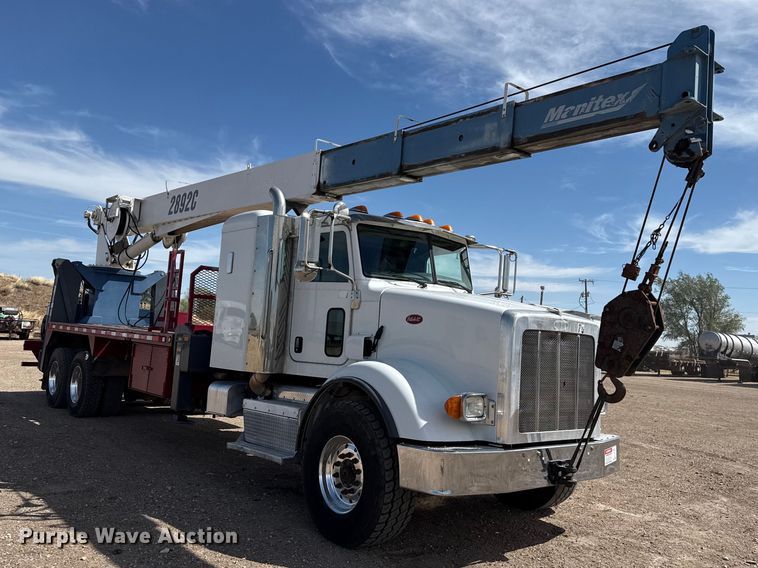 image for item DH1934 2015 Peterbilt 365 crane truck