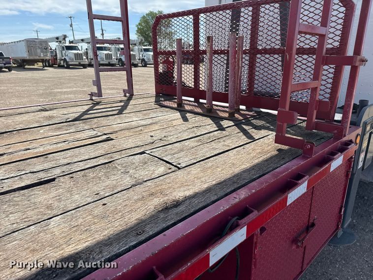 image for item DH1934 2015 Peterbilt 365 crane truck