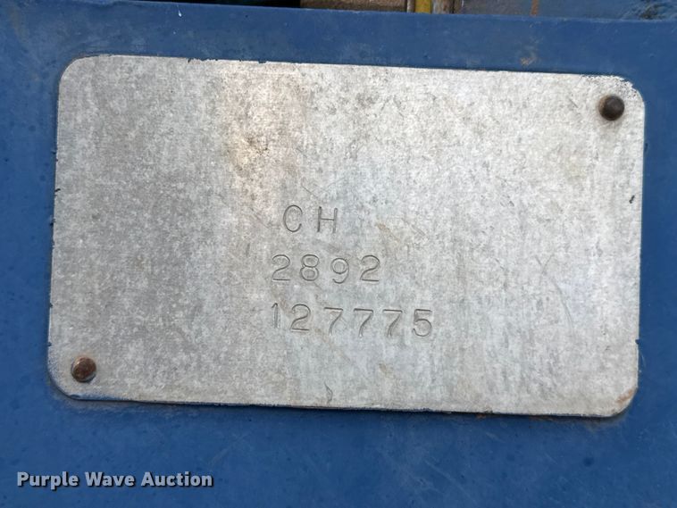 image for item DH1934 2015 Peterbilt 365 crane truck