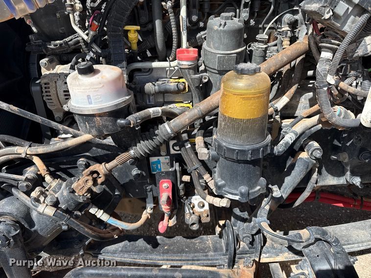 image for item DH1934 2015 Peterbilt 365 crane truck