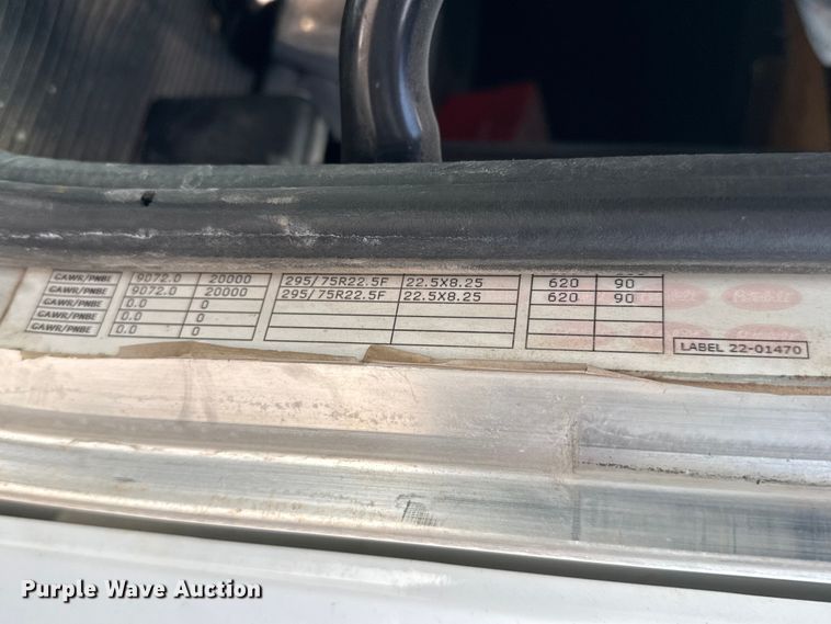 image for item DH1934 2015 Peterbilt 365 crane truck