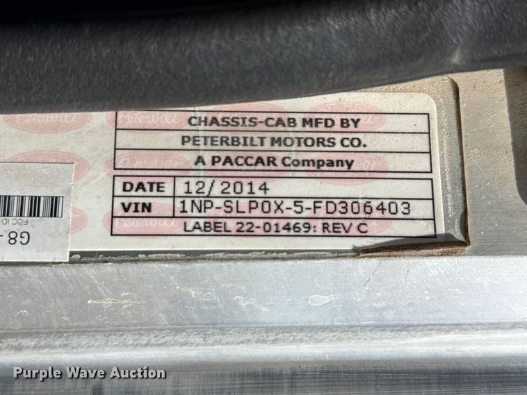 image for item DH1934 2015 Peterbilt 365 crane truck