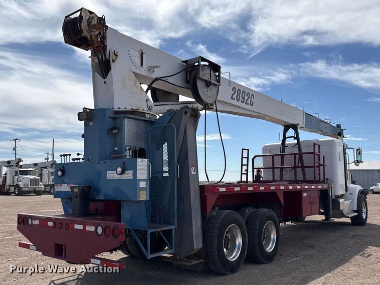 image for item DH1935 2016 Peterbilt 365 crane truck