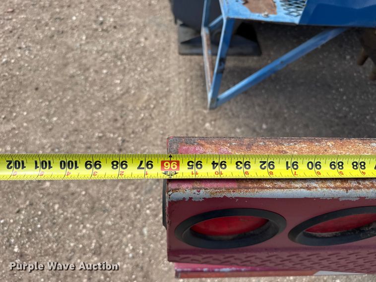 image for item DH1935 2016 Peterbilt 365 crane truck