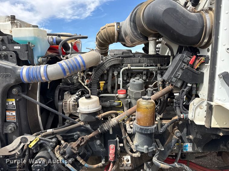 image for item DH1935 2016 Peterbilt 365 crane truck