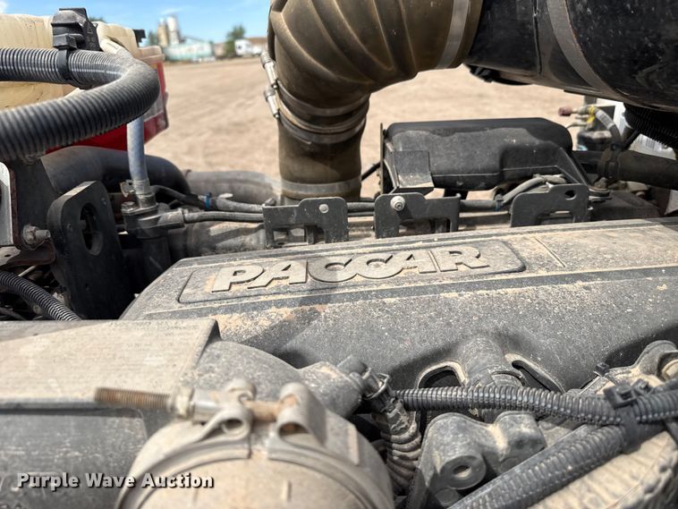 image for item DH1935 2016 Peterbilt 365 crane truck