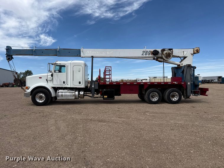 image for item DH1936 2015 Peterbilt 365 crane truck