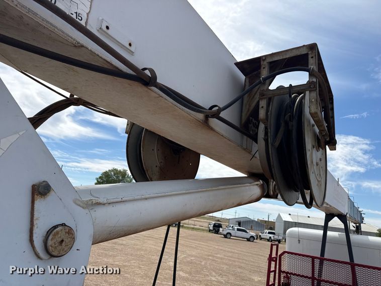 image for item DH1936 2015 Peterbilt 365 crane truck