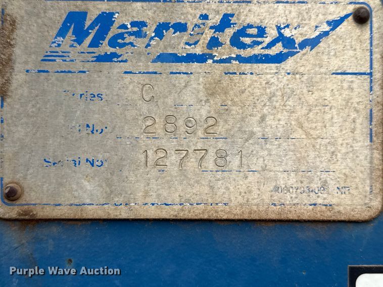 image for item DH1936 2015 Peterbilt 365 crane truck