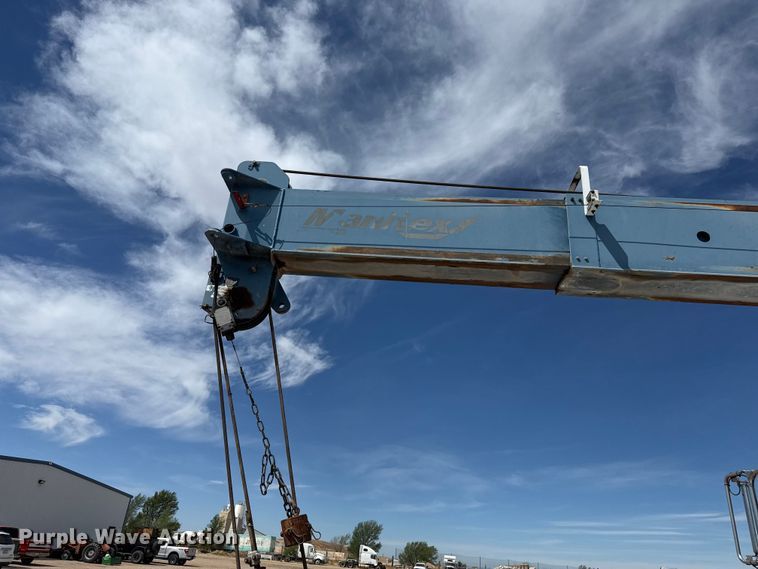 image for item DH1936 2015 Peterbilt 365 crane truck