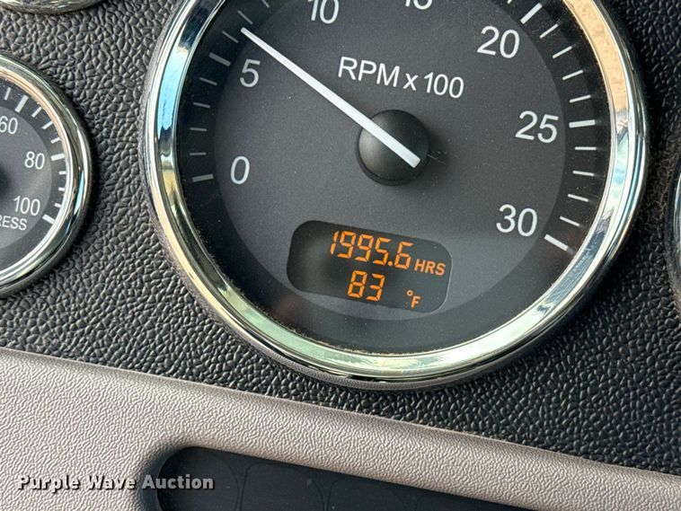 image for item DH1936 2015 Peterbilt 365 crane truck