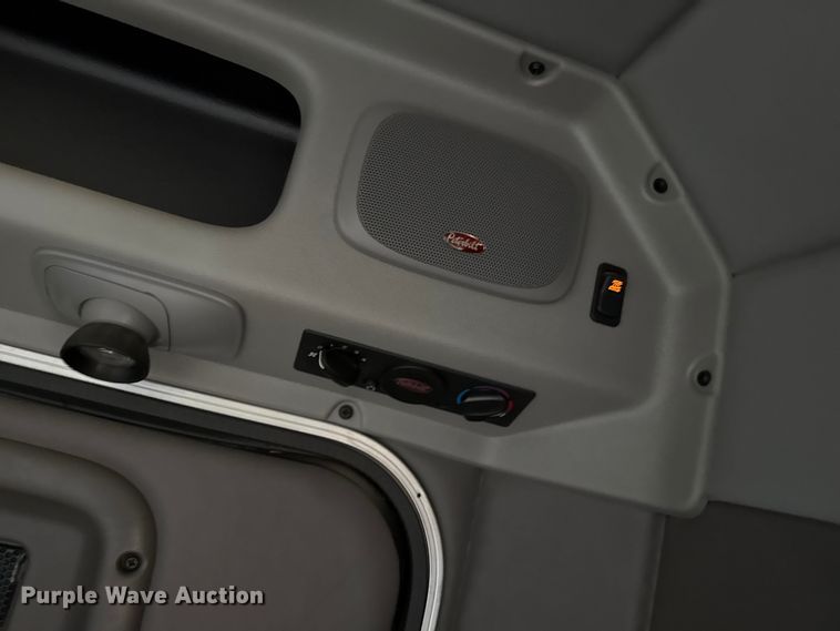 image for item DH1936 2015 Peterbilt 365 crane truck