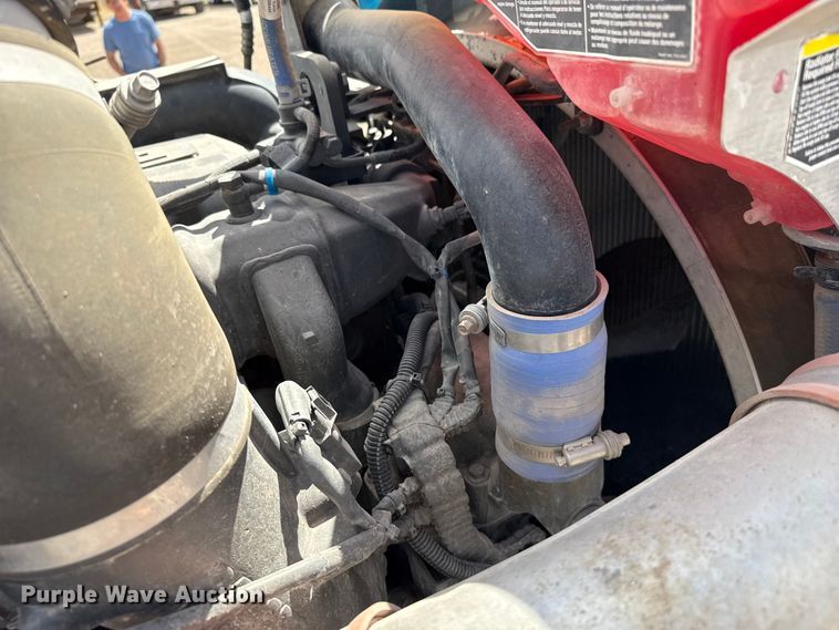 image for item DH1936 2015 Peterbilt 365 crane truck