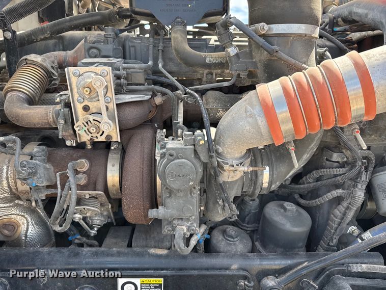 image for item DH1936 2015 Peterbilt 365 crane truck