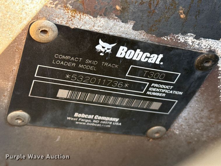 image for item DH1974 2006 Bobcat T300 skid steer loader