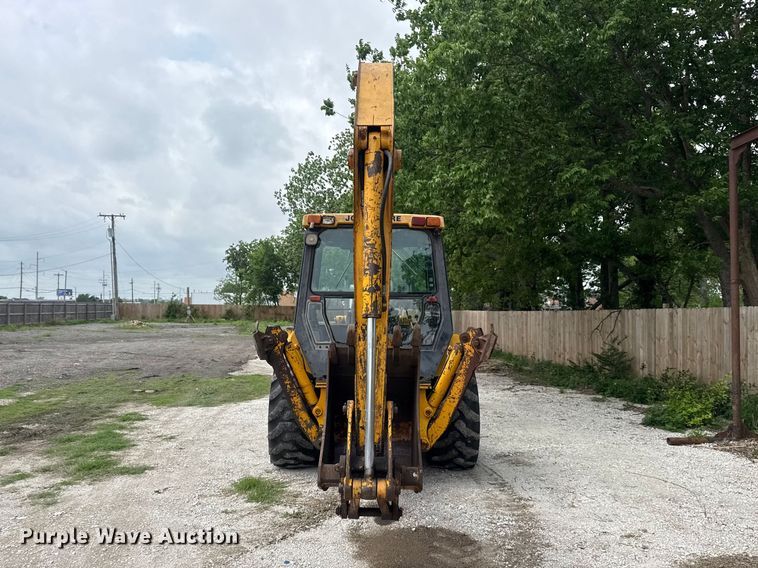 image for item DO8500 1990 John Deere 410C backhoe