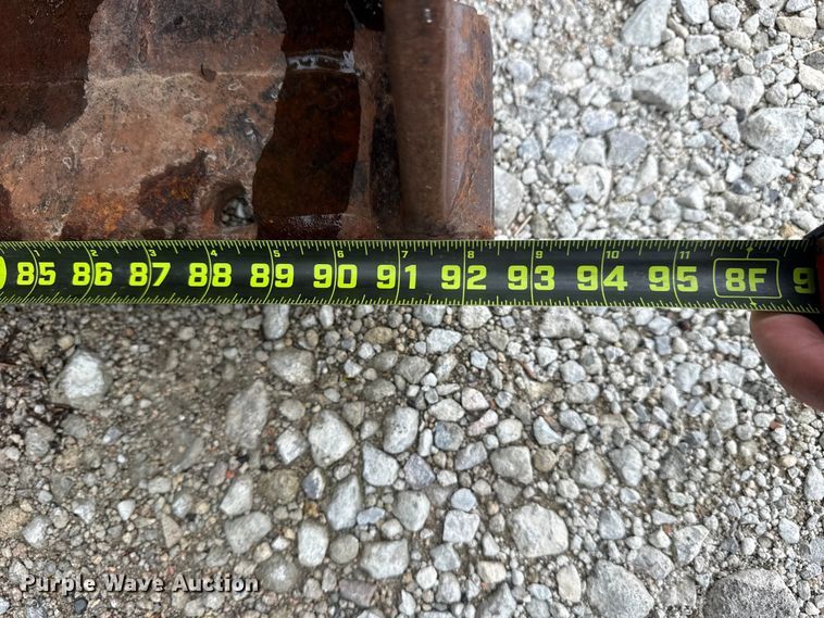 image for item DO8500 1990 John Deere 410C backhoe