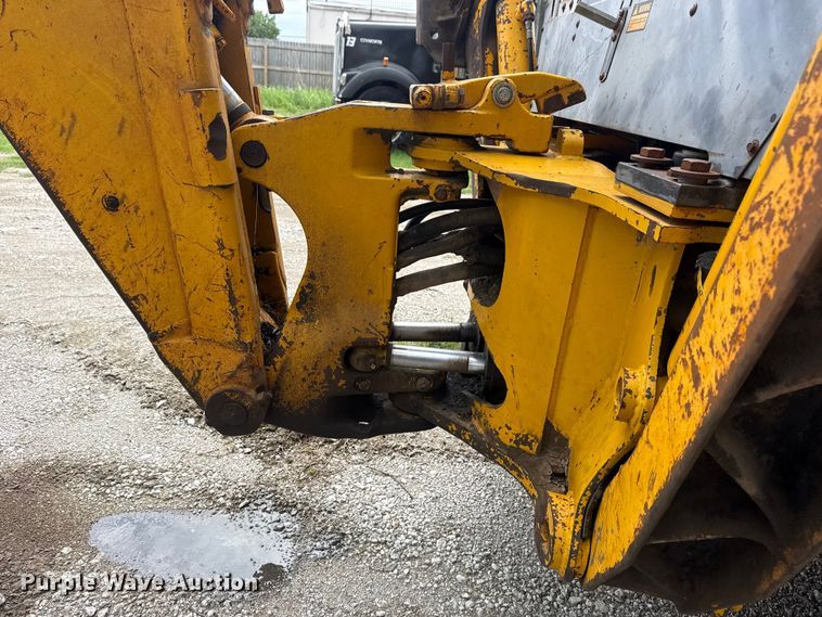 image for item DO8500 1990 John Deere 410C backhoe