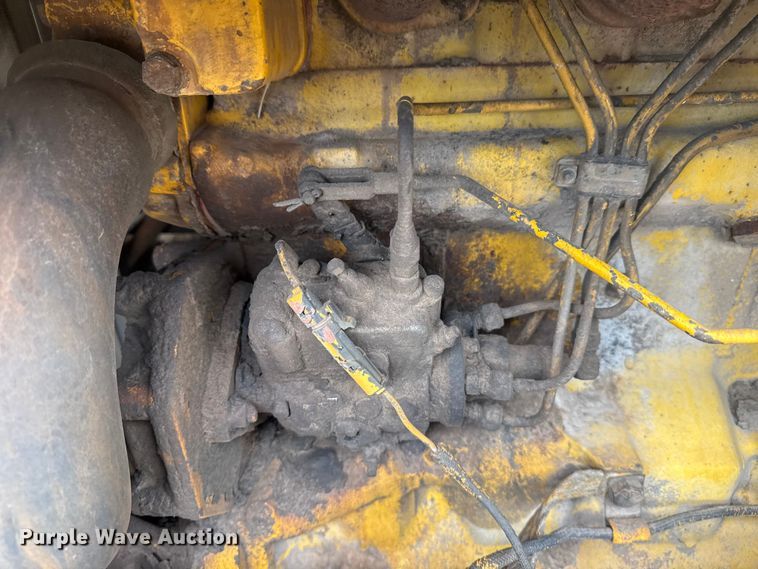 image for item DO8500 1990 John Deere 410C backhoe