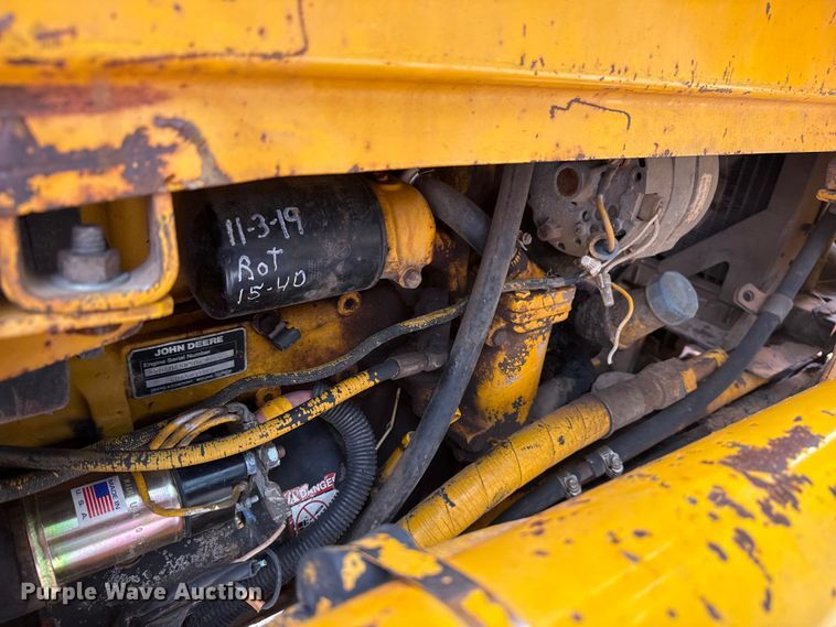 image for item DO8500 1990 John Deere 410C backhoe