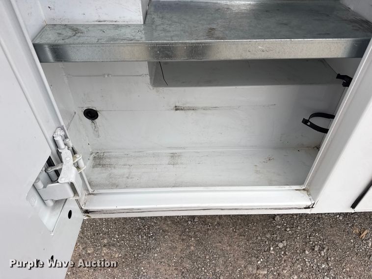 image for item DO8501 2022 Ford E350 Super Duty van with bucket lift